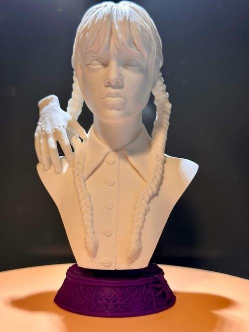 Wednesday and Lachoe – 3D Print